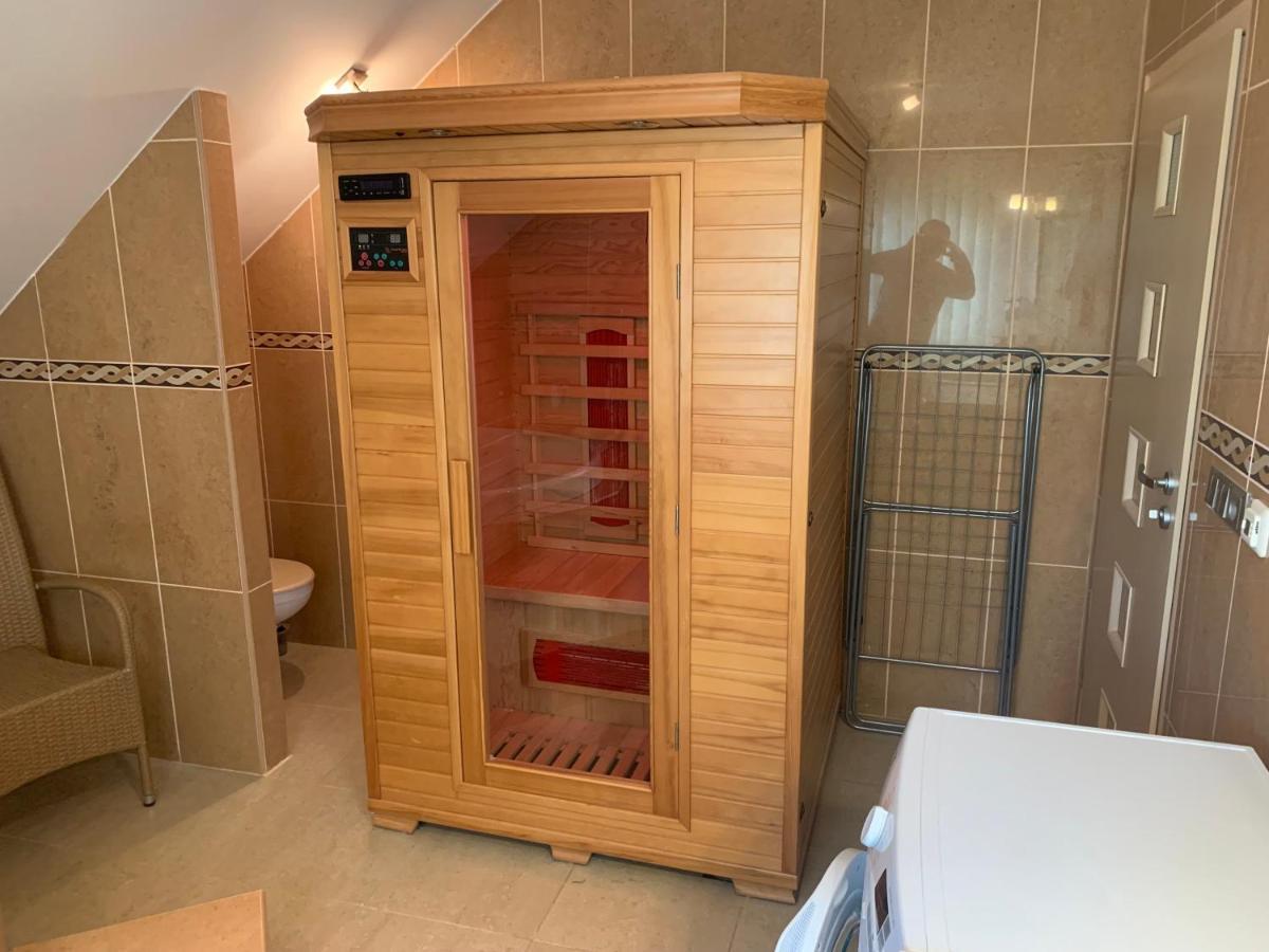 Apartmany City 2 Ostrava Exteriör bild